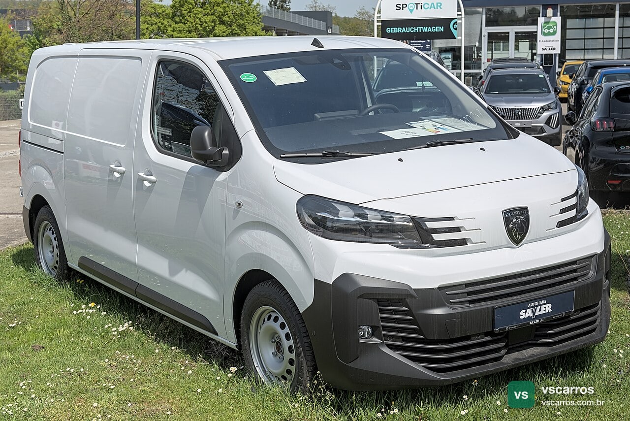 Peugeot E-Expert Cargo