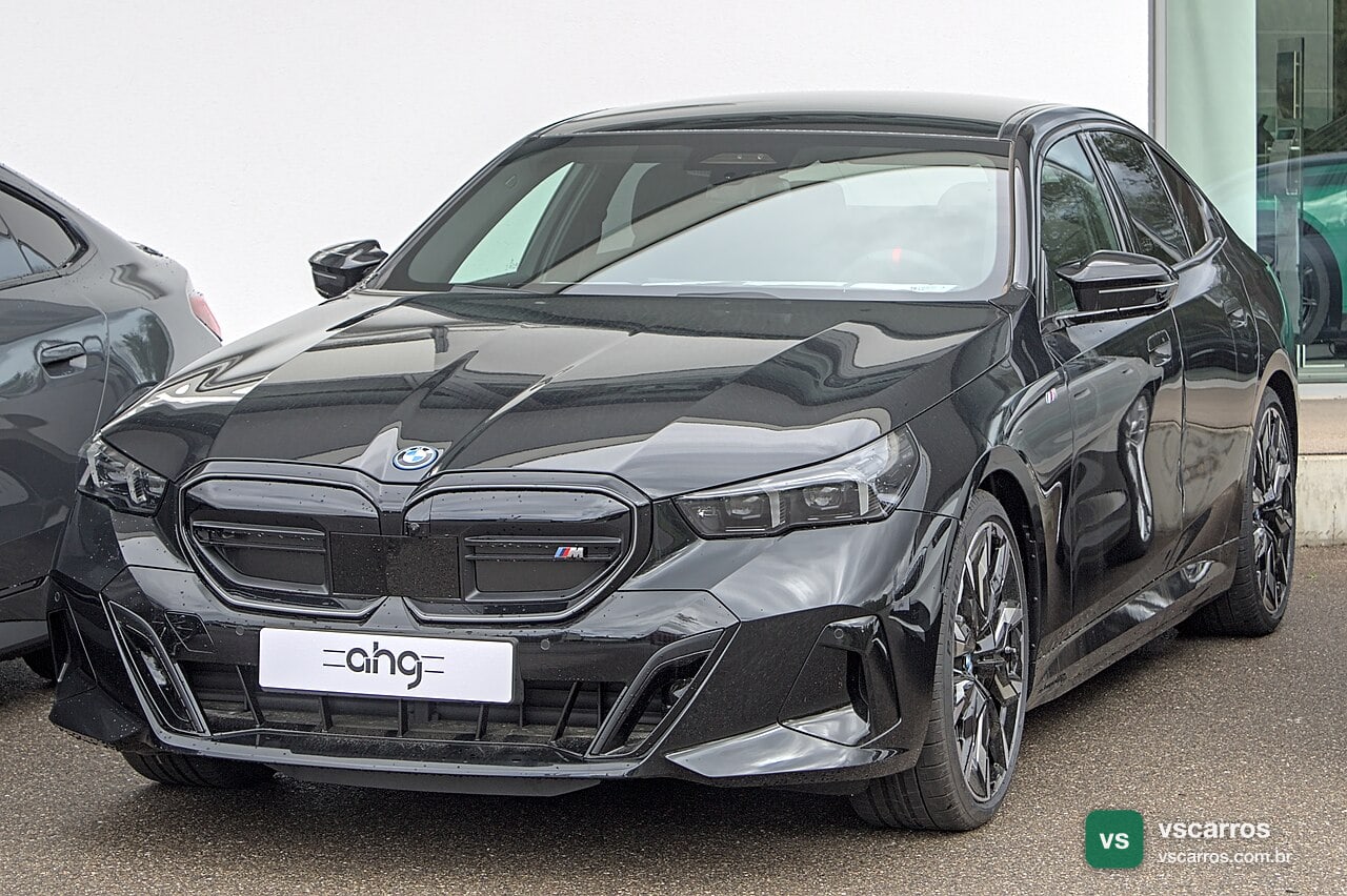 BMW i5 M60