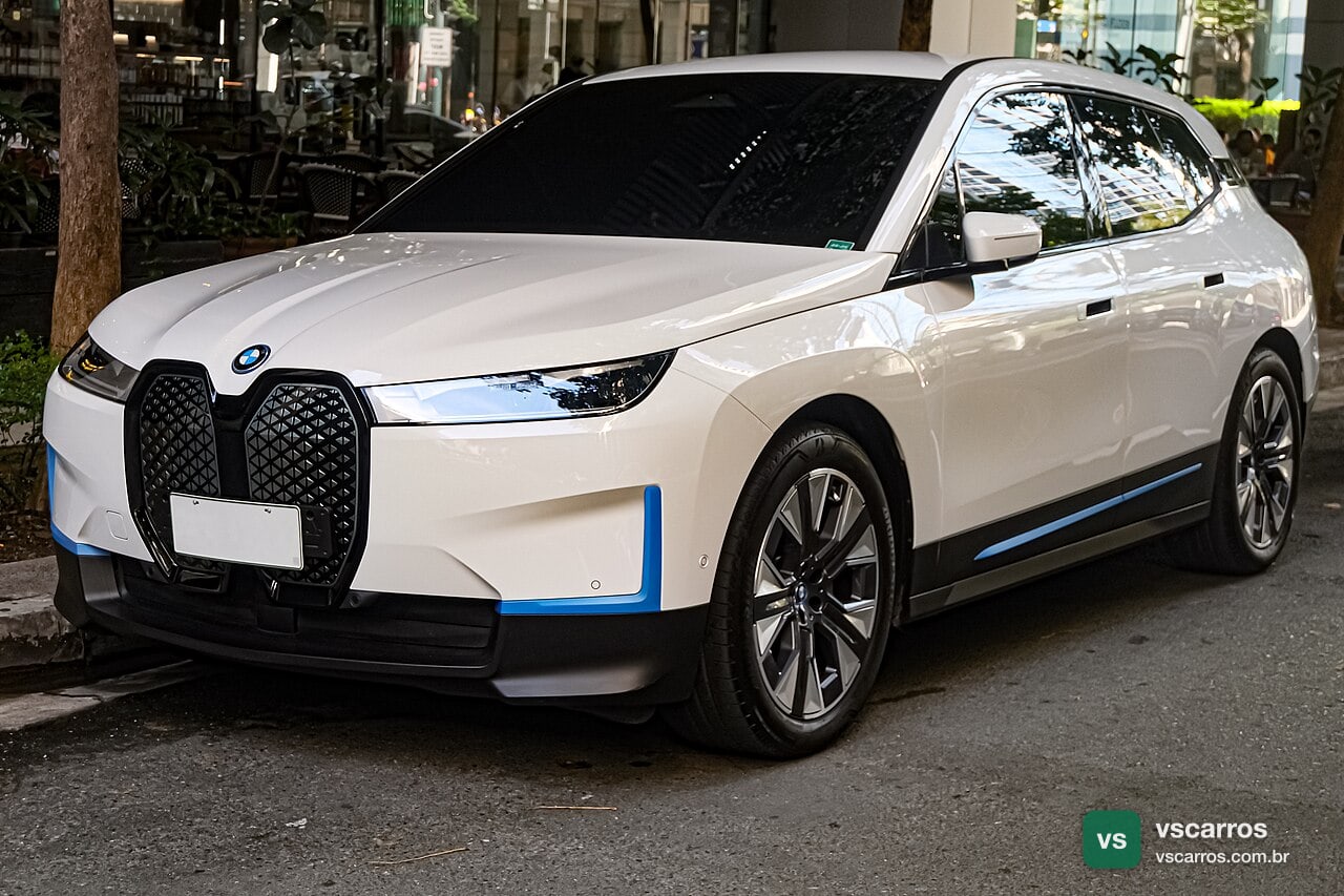 BMW iX xDrive 50