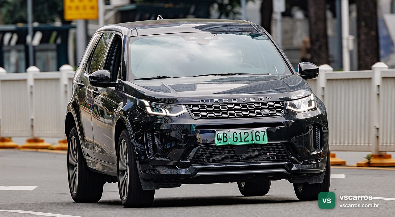 Frente do Land Rover Discovery Sport