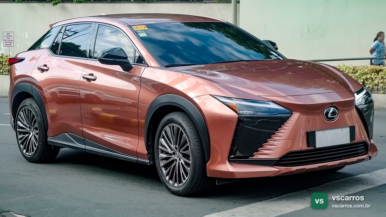Lexus RZ 500e