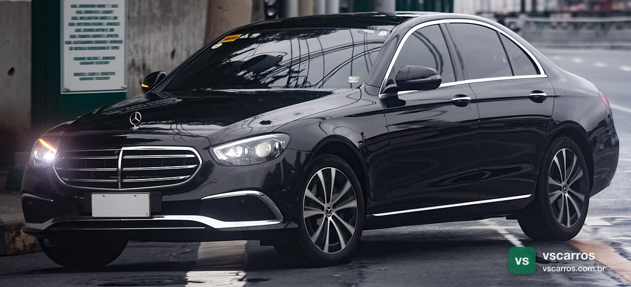 Frente do Mercedes-Benz E300