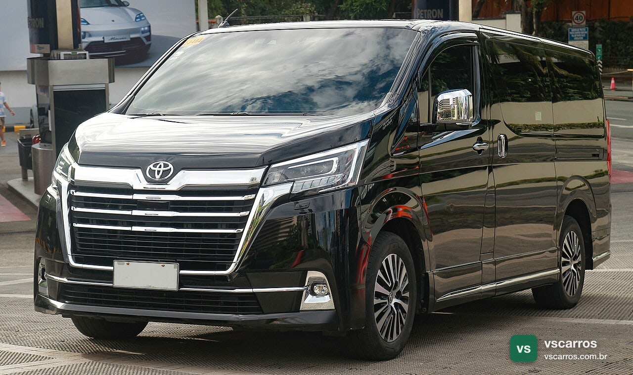 Toyota Hiace Cargo AT DX 2.8